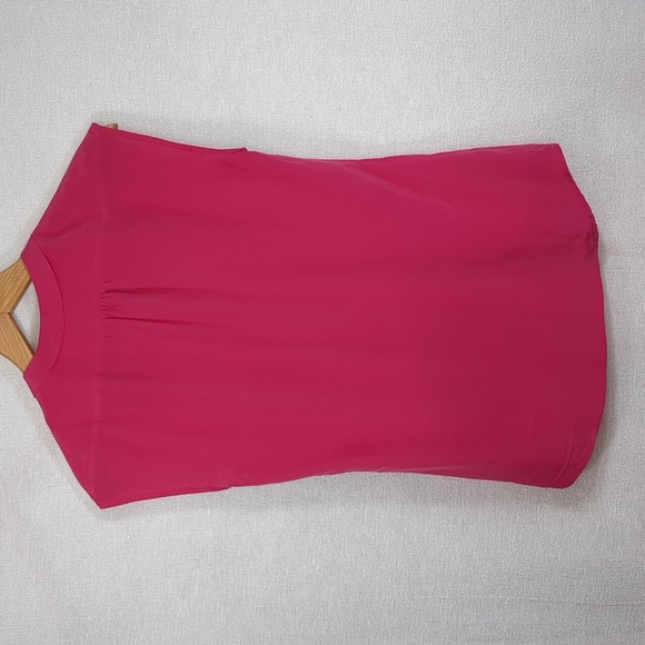 Max Studio Women's 100% Silk Sleeveless Blouse in Hot Pink Size XS - Picture 8 of 11